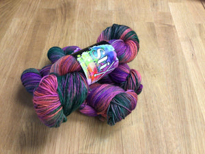 Open image in slideshow, Stix Double Knit
